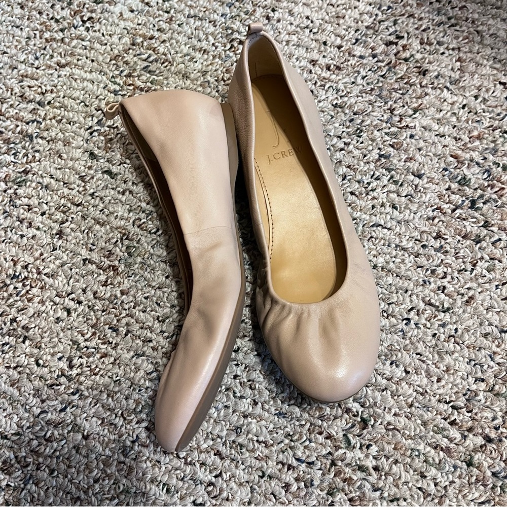 J. Crew women’s Anya leather ballet flats. New without box. Size 6